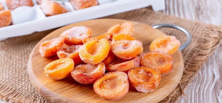 Как заморозить персики на зиму